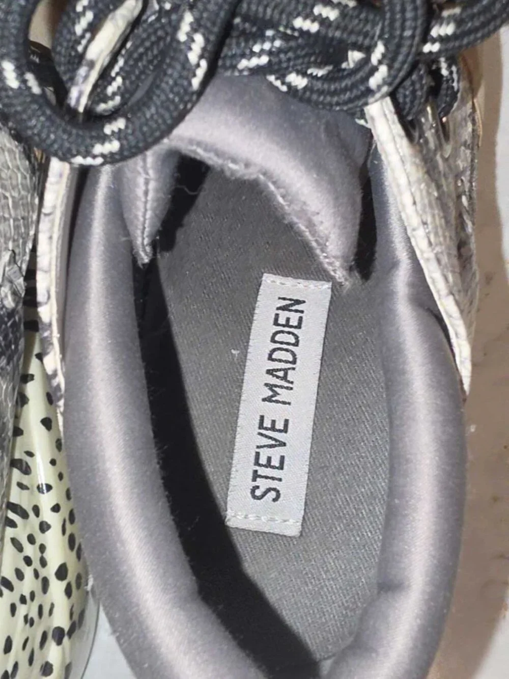 Steve Madden Cliff Sneakers Womens 9M Snakeskin Colorway Chunky Platform Shoes